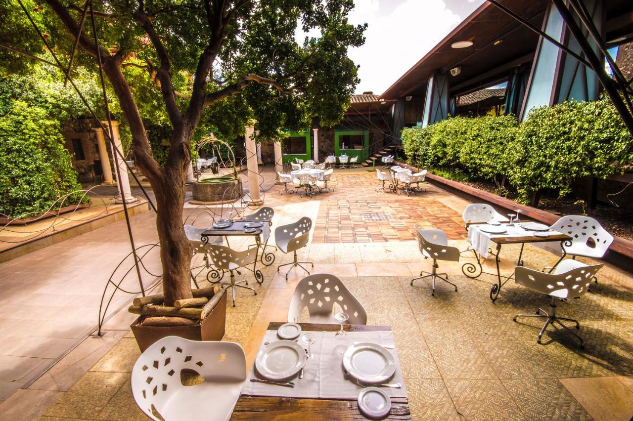 Hotel Boutique Palacio De La Serna Ballesteros De Calatrava Bagian luar foto