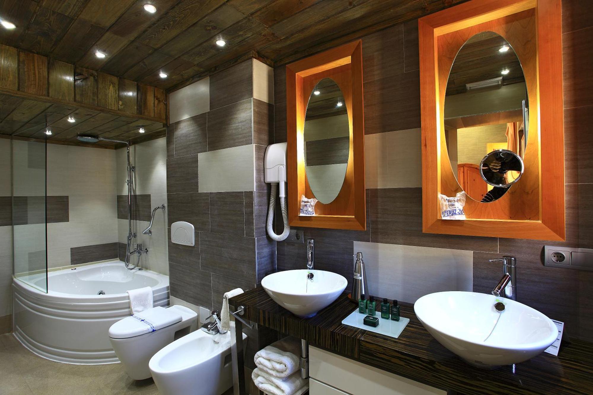 Hotel Boutique Palacio De La Serna Ballesteros De Calatrava Ruang foto