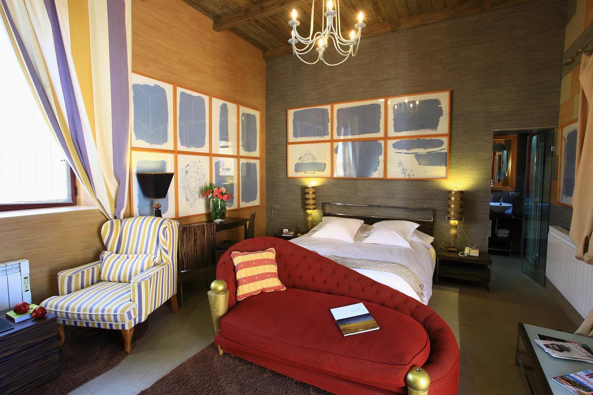 Hotel Boutique Palacio De La Serna Ballesteros De Calatrava Ruang foto