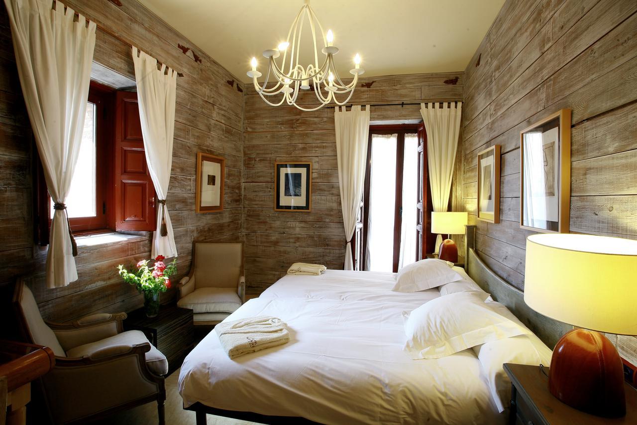 Hotel Boutique Palacio De La Serna Ballesteros De Calatrava Ruang foto